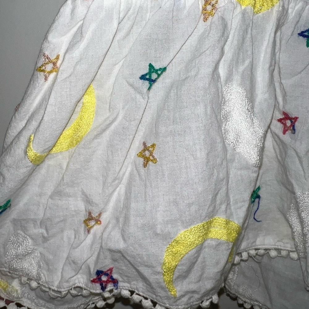 Ellison Embroidered Moon & Stars Peplum Tank - Picture 3 of 5